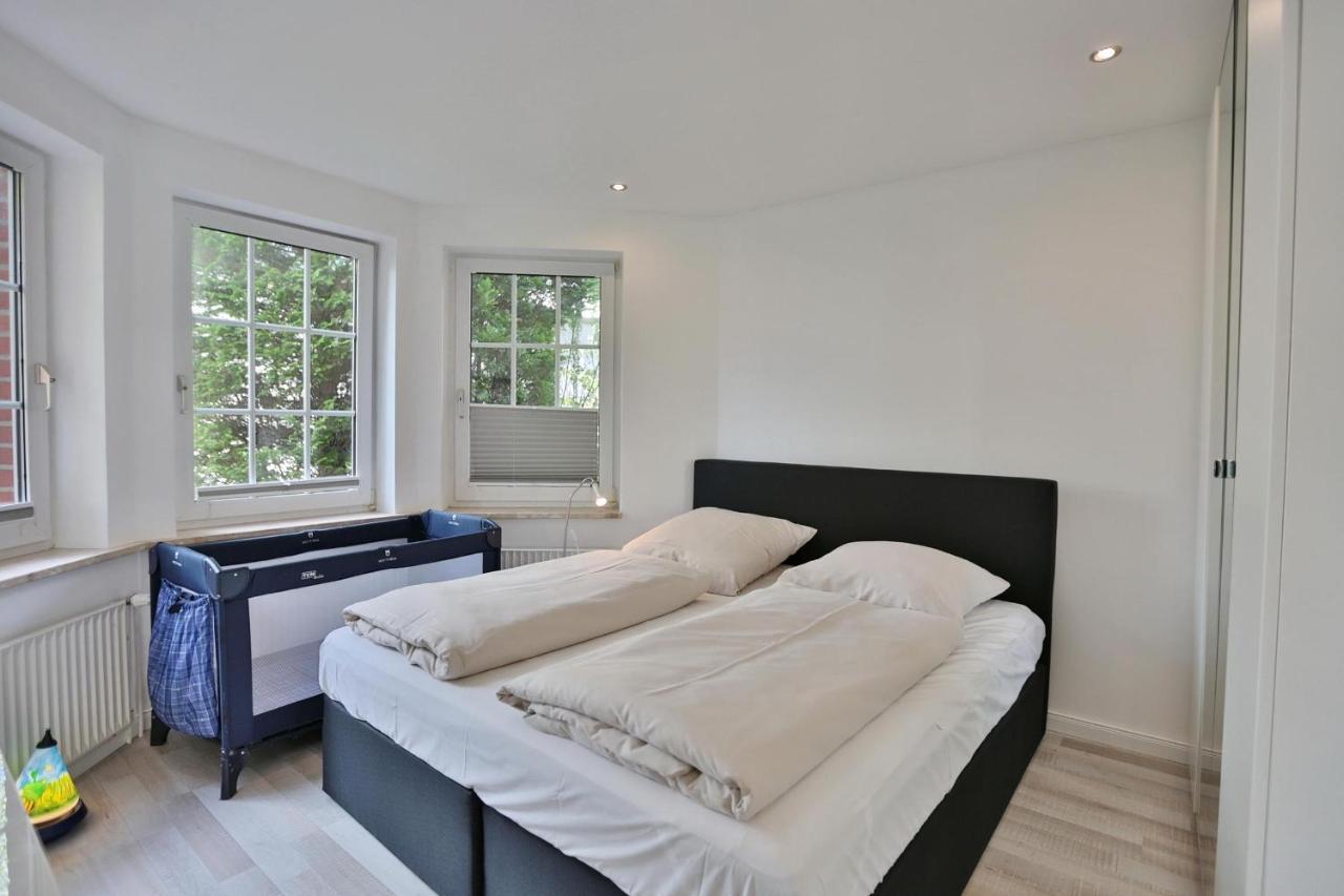 Ferienhaus Glockenstrasse Ferienwohnung Ostseehoehe Appartement 1 シャルボイツ エクステリア 写真